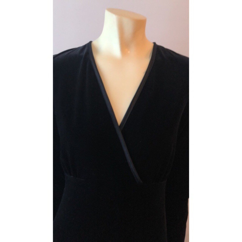 Long sleeve velvet dress